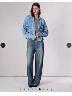 Classic Wide-Leg Women’s Jeans in Medium Blue
